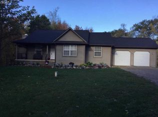 11979 Meadowbrook Ln, Hartland, MI 48353