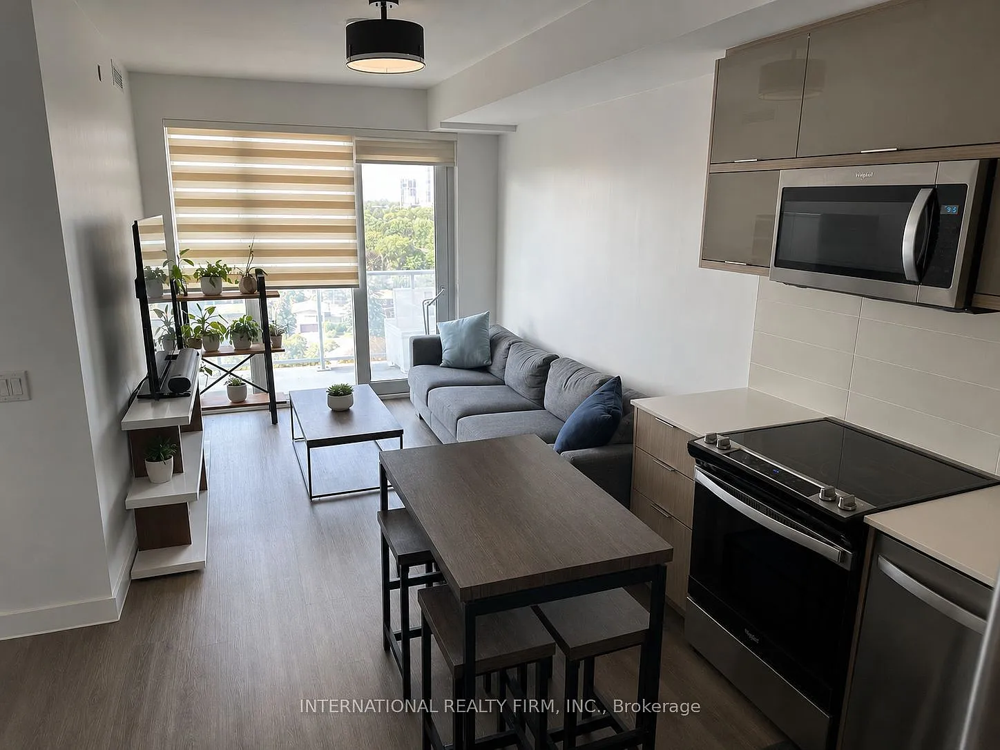 3 bed, $3,050 — Photo 3