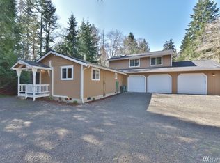 3840 SW Christmas Tree Ln, Pt Orchard, WA 98367