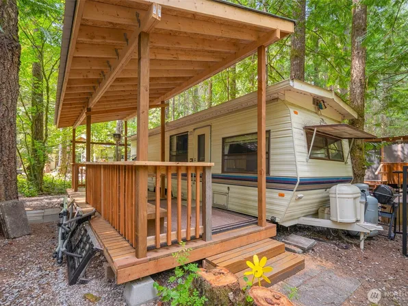 90 2 Wilderness Way, Deming, WA 98244