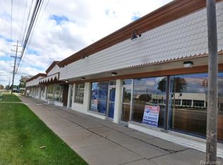 8322 E 12 Mile Rd, Warren, MI 48093