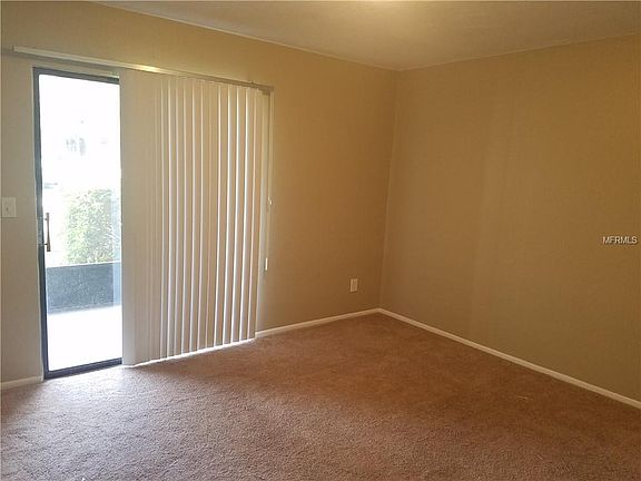 4th image of 2002 Cascades Blvd Unit 103