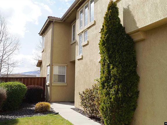 3rd image of 2319 Napoli Dr