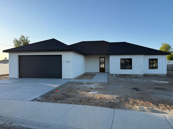 1222 Jade Dr