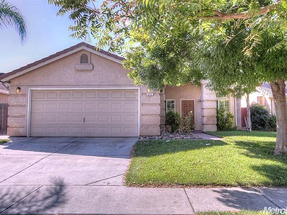 2nd image of 840 Alcoy Dr