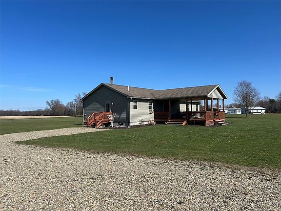 2nd image of 2695 285th Hwy