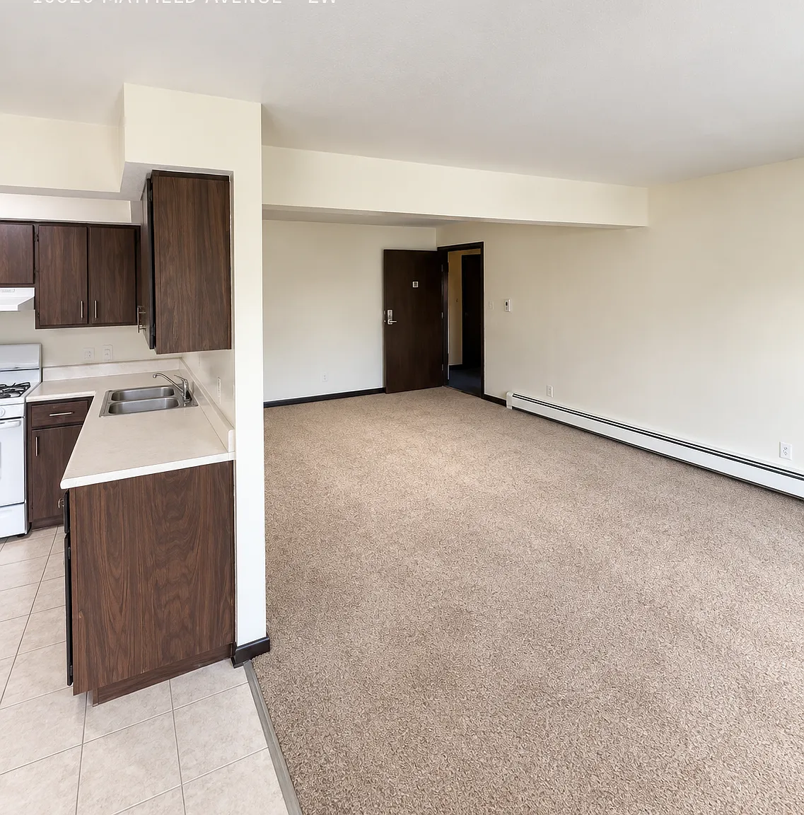 Beautiful 2 Bedroom 1 Bathroom in Oak Lawn — Photo 3