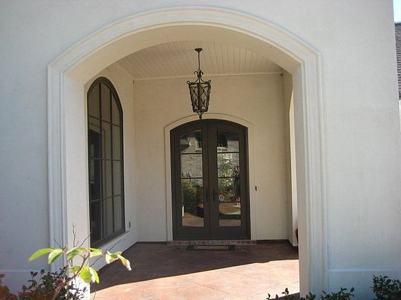 2nd image of 25569 Oakmont Ct
