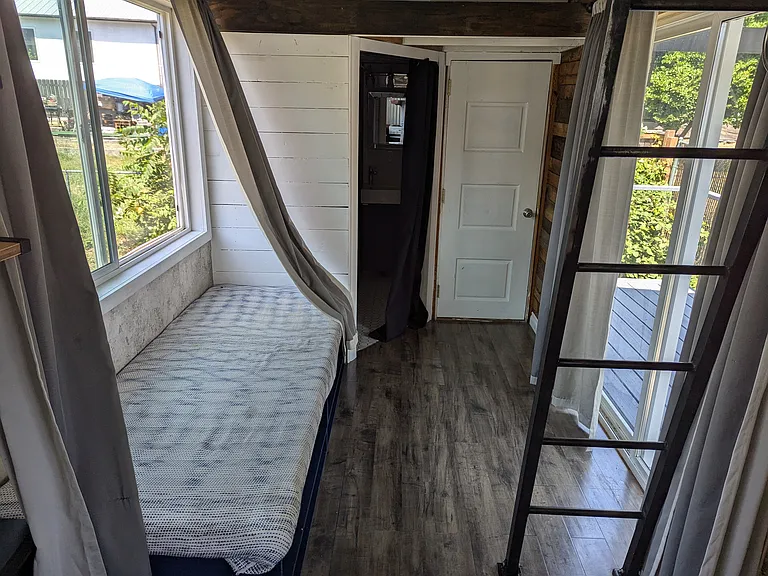 922 Wind River Hwy — Photo 7