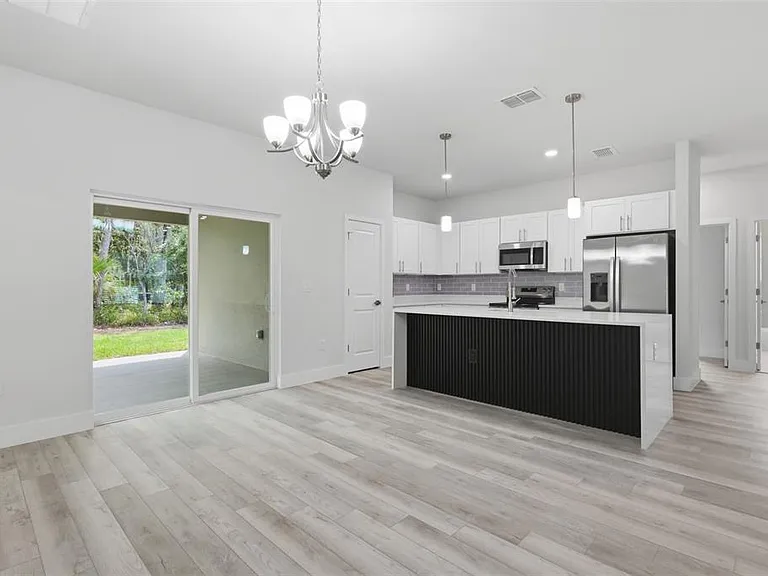 16475 SE 89th Ter — Photo 11