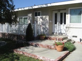 637 E Foothill Blvd, Glendora, CA 91741