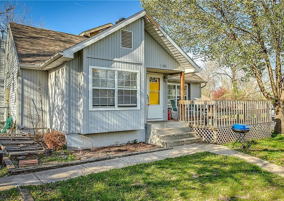 500 W Walnut St, Grain Valley, MO 64029 Zillow