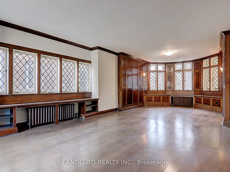 138 Fallingbrook Rd — Photo 13