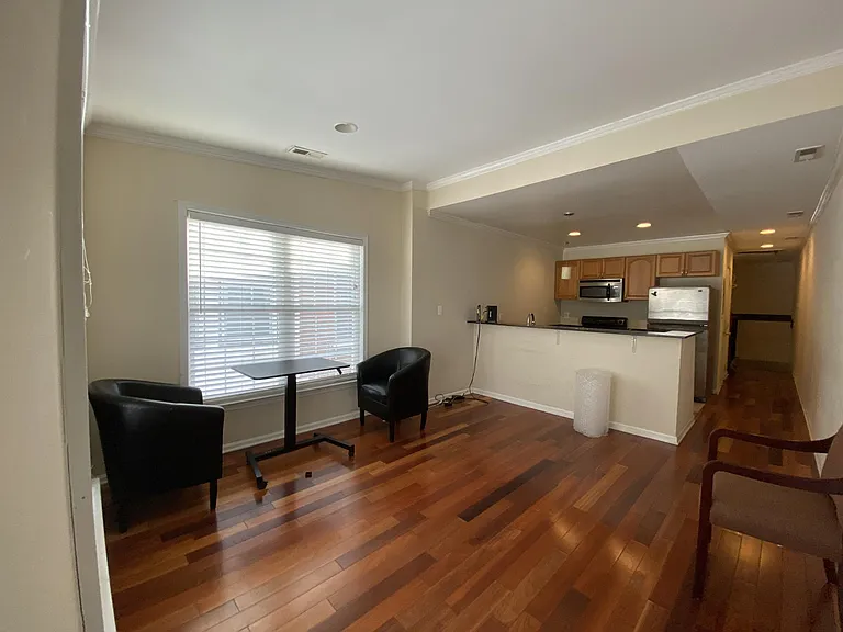 1413 Meridian Pl NW #2 — Photo 6