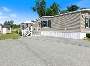29 Lowell Road #18, Salem, NH 03079
