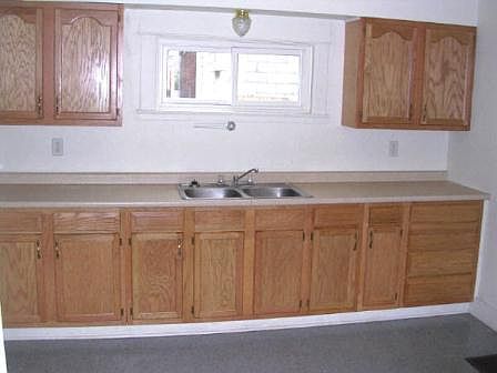2nd image of 204 S 41st St