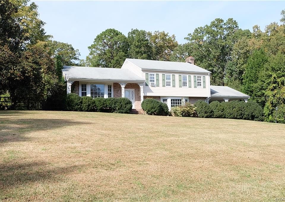 2nd image of 1508 Monmouth Dr