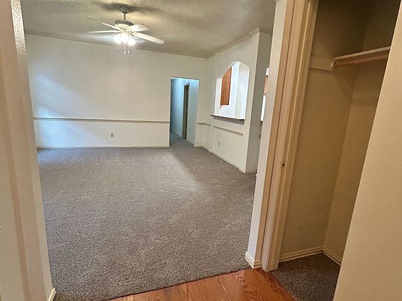 4th image of 713 Kingston Dr