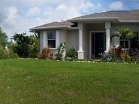 1st image of 7440 Manthey Ave
