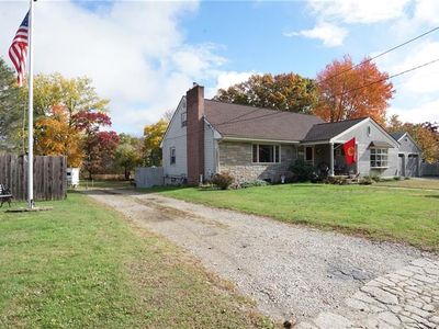 30 Bell St, West Warwick, RI, 02893