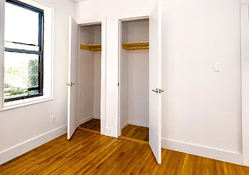 Rented by City Prime Commercial Realty 