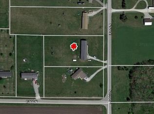 9048 N 600 E, Demotte, IN 46310
