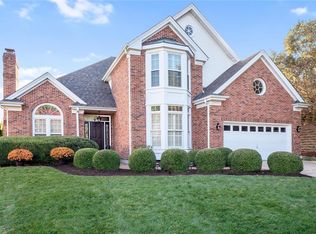 1303 Bansbach Rd, Saint Louis, MO 63131