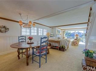 320 Hazel Dr, Corona Del Mar, CA 92625