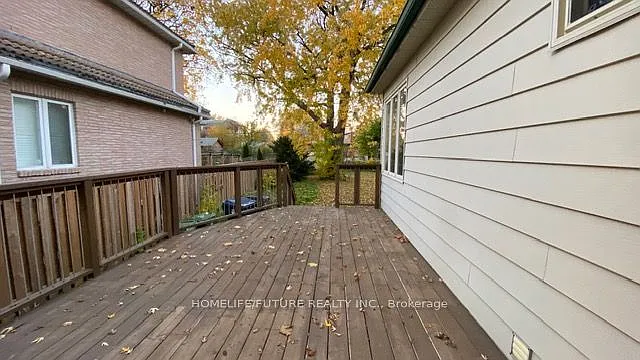 192 Parkview Ave — Photo 13