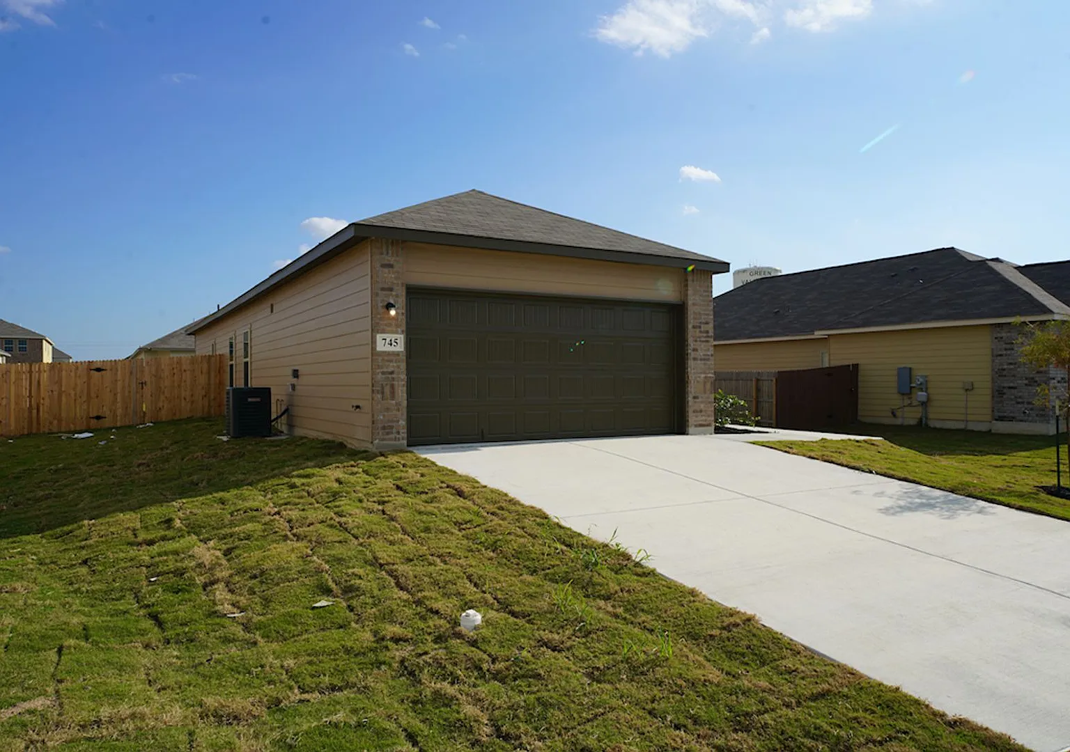 Beautiful 4-Bedroom Home in New Braunfels, TX! - Realtor Commission: $600 — Photo 4
