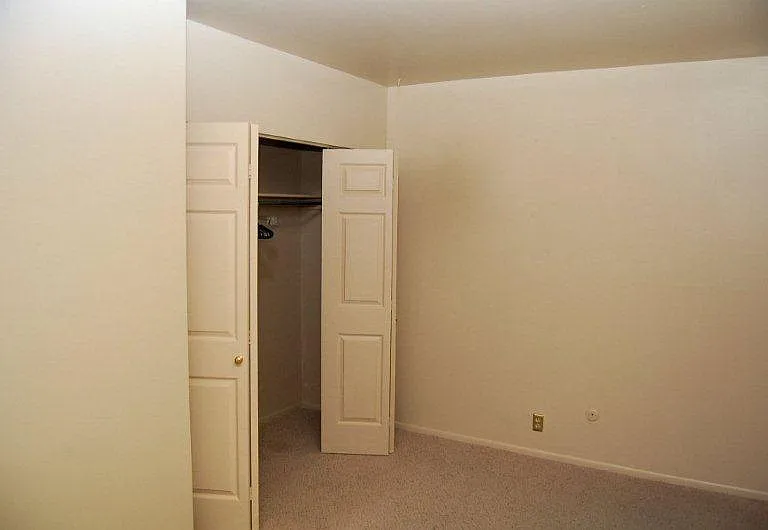 160 South Sq #1200 — Photo 2