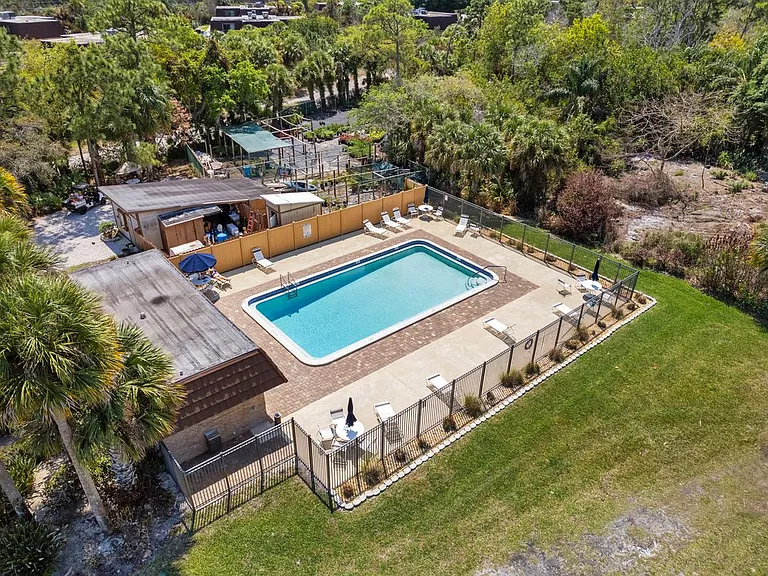 5674 SE Riverboat Dr #131 — Photo 13