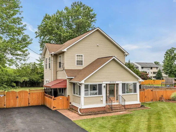 8604 Woodlawn Ct, Alexandria, VA 22309