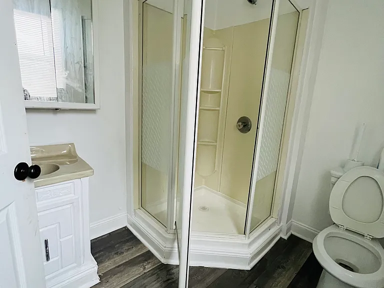 975 1/2 Campbell Ave #2 — Photo 9