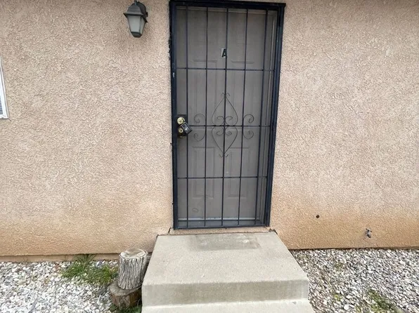 15268 Sequoia St., 15268 Sequoia St APT A, Hesperia, CA 92345