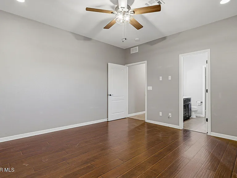 14208 Poets Rock Ln — Photo 27