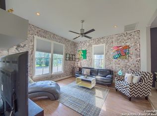905 W Ashby Pl, San Antonio, TX 78212