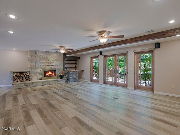 4th image of 3015 N Hozoni Rd