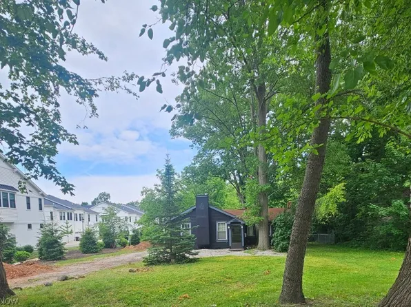 31438 Center Ridge Rd, Westlake, OH 44145