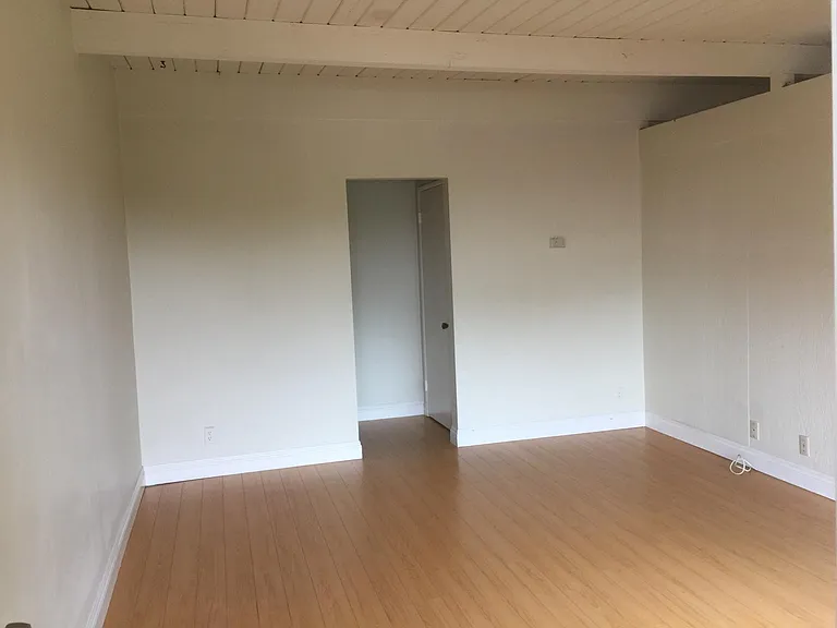 1825 Park Dr #3 — Photo 7