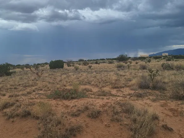 Tioga Rd NW, Rio Rancho, NM 87144