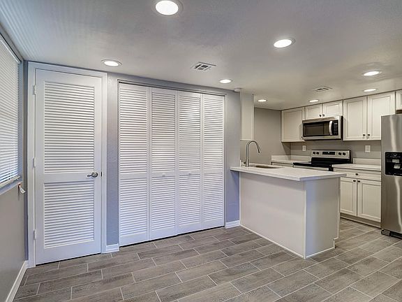 4th image of 1730 W Emelita Ave APT 2044