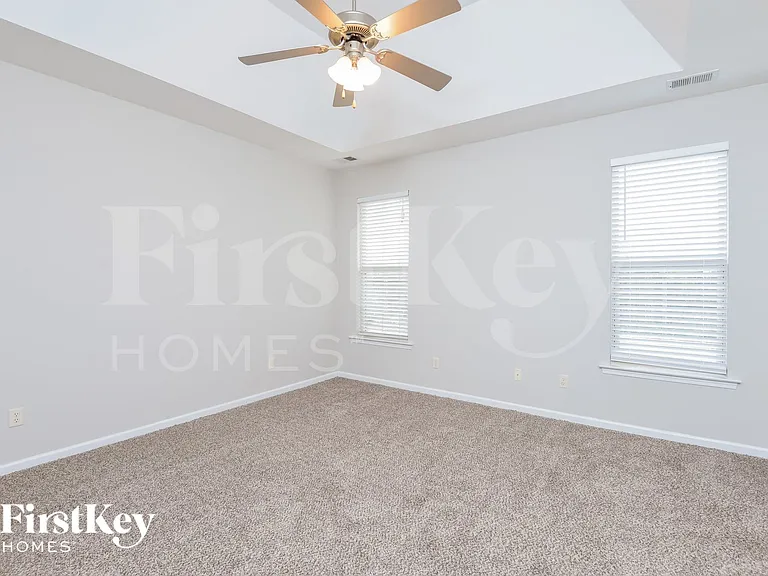 2127 Spaulding Pl — Photo 8