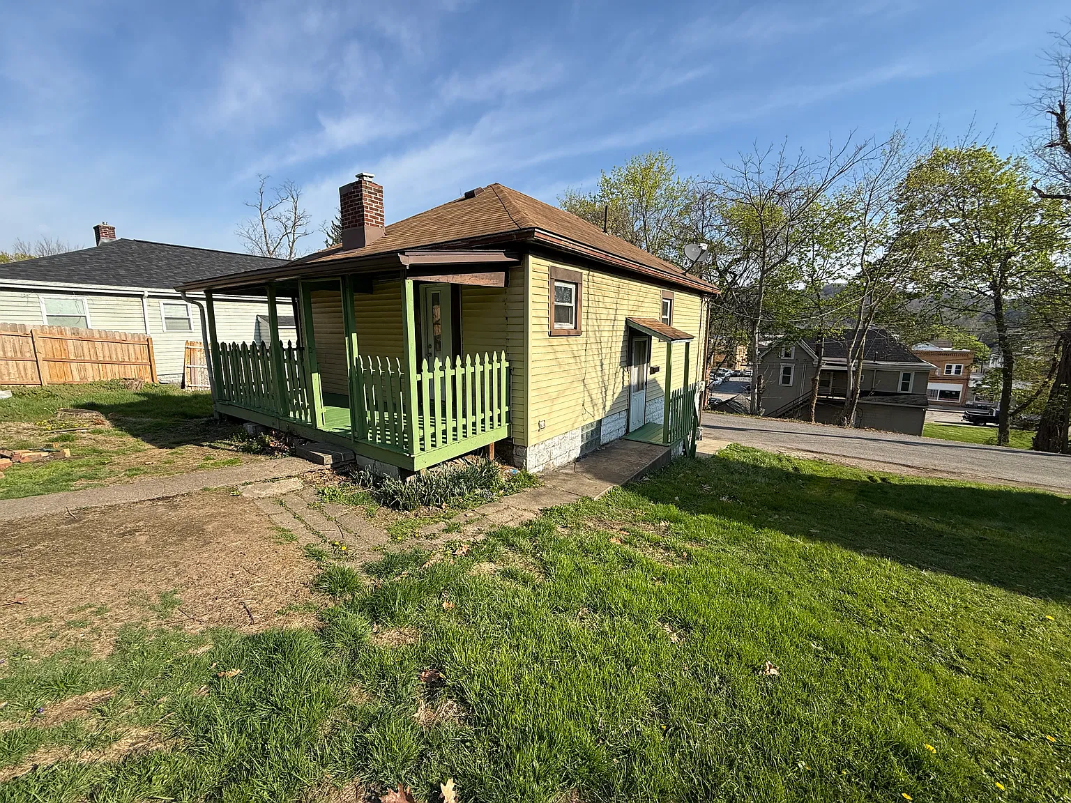 2 bed, 644 sqft, $1,000 — Photo 2