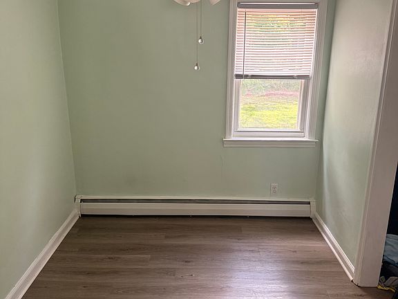 5th image of 76 6th Ave