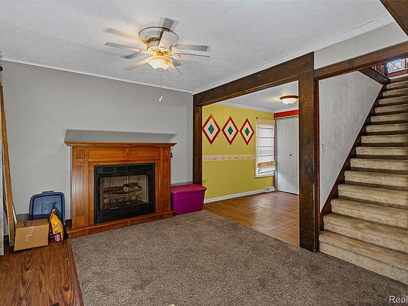 2nd image of 11647 E Lennon Rd