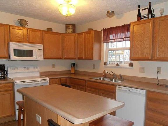 4th image of 7309 Pipestone Dr