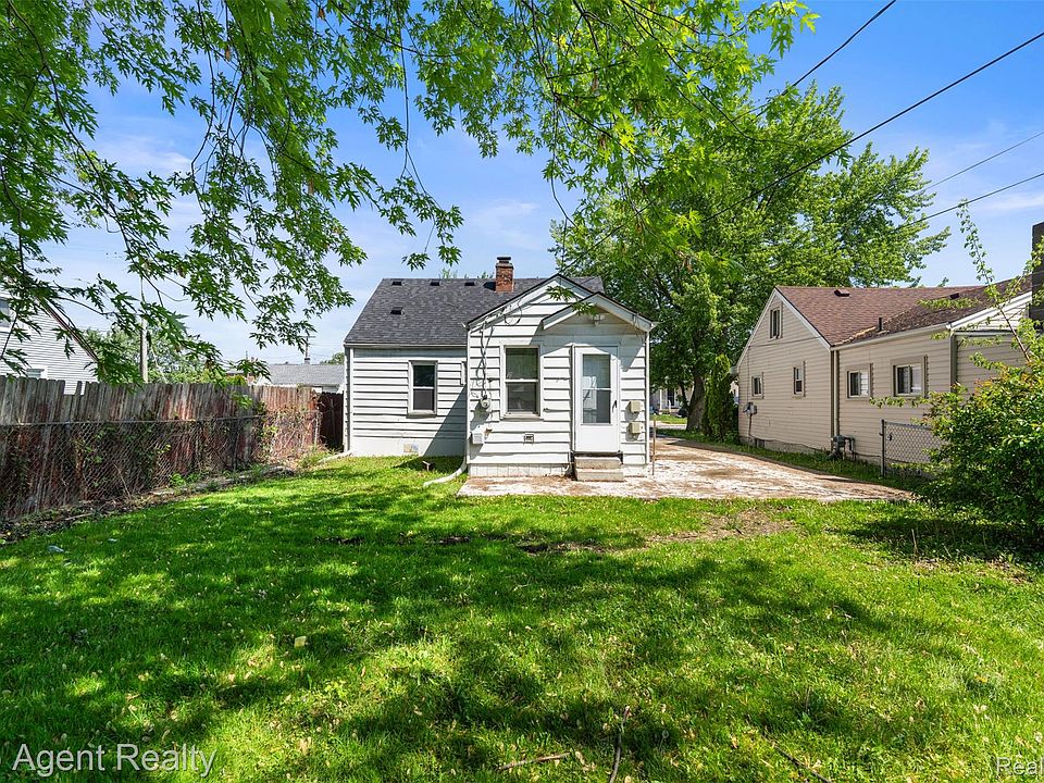 18730 Meier St, photo 20