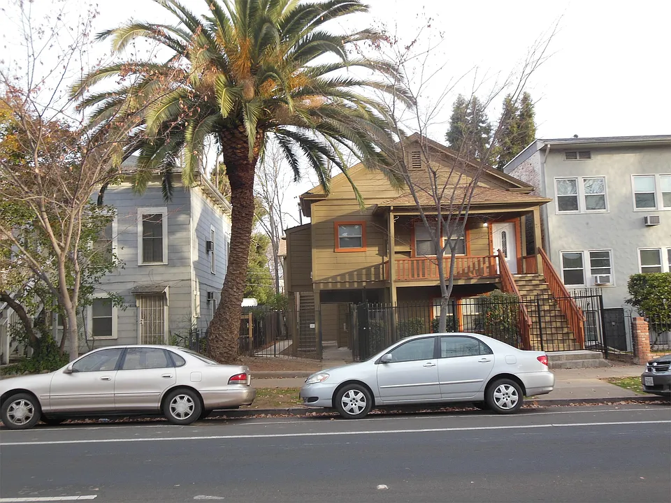 1815 P St #B