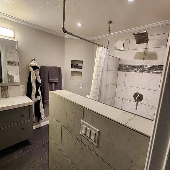 1200 Gaviota Ave #206 — Photo 27